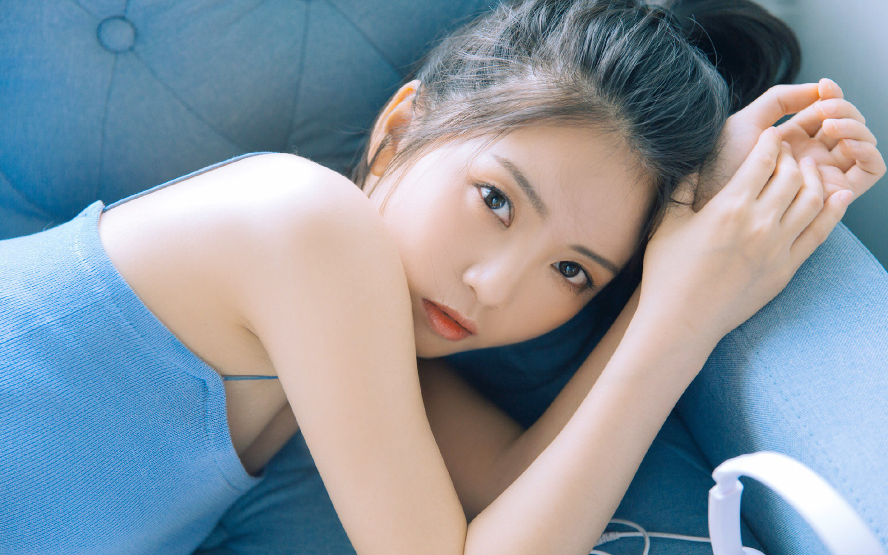 足球俱乐部资金投入创新高,足球俱乐部的盈利模式中收入来源有()